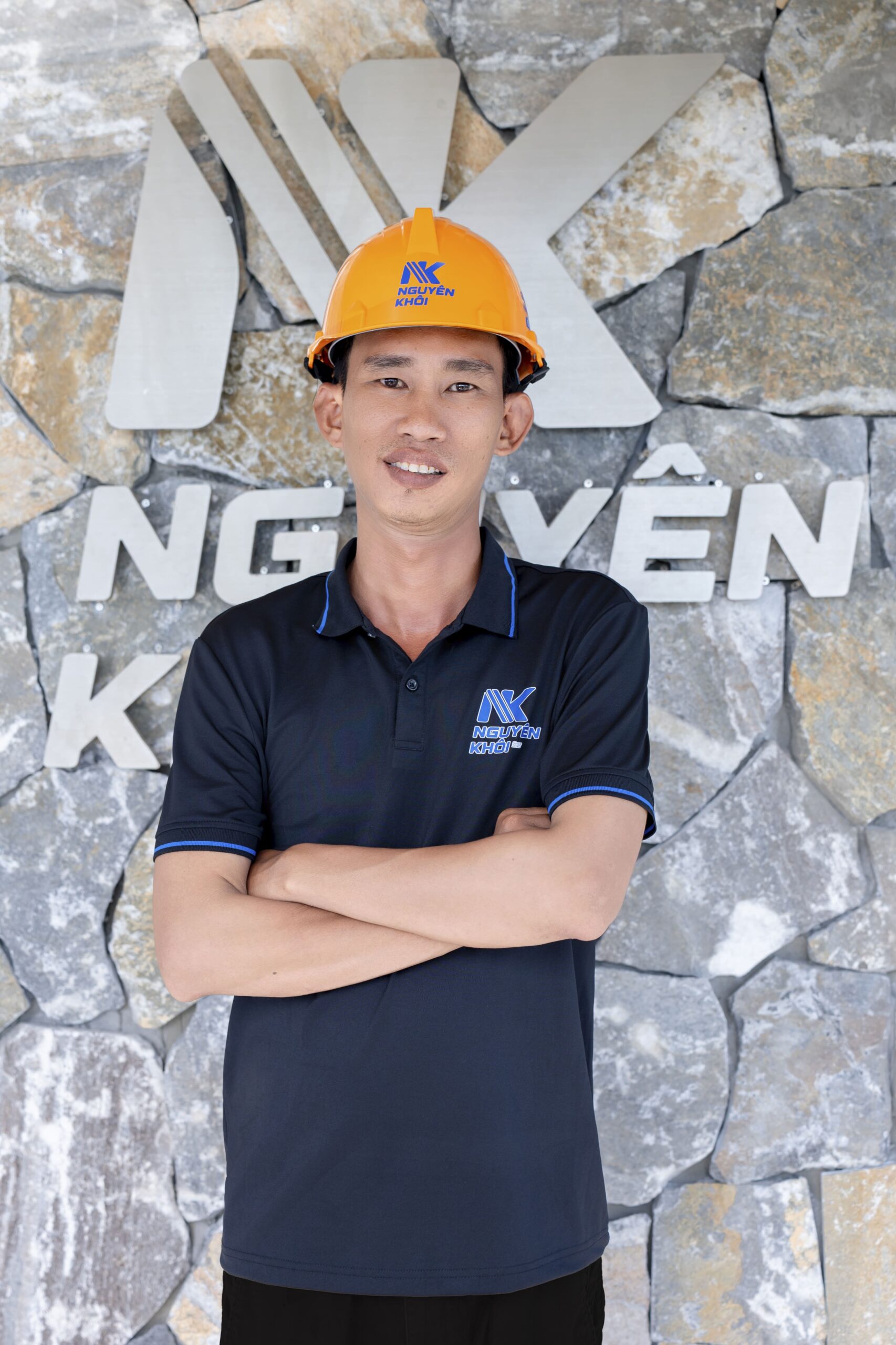 Hình ảnh thi công hồ bơi thực tế - Nguyên Khôi Pool