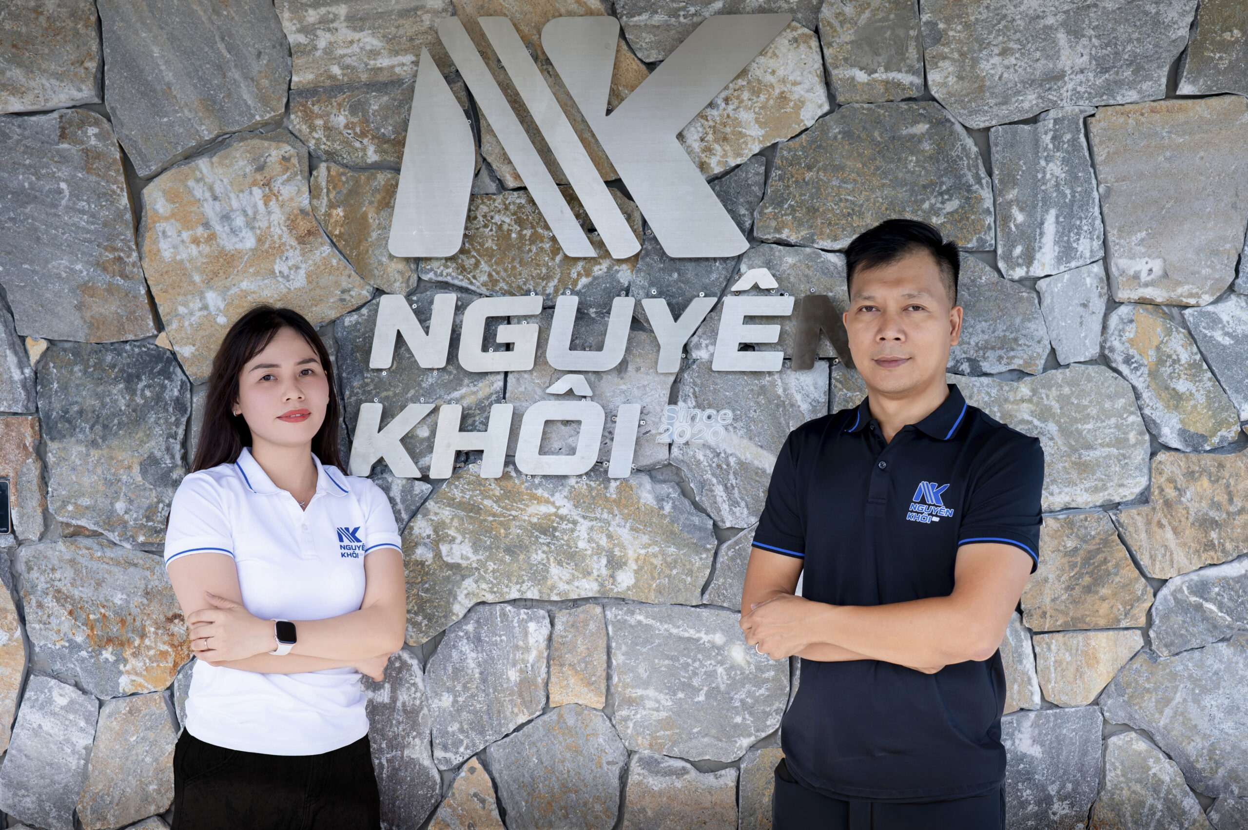 Hình ảnh thi công hồ bơi thực tế - Nguyên Khôi Pool