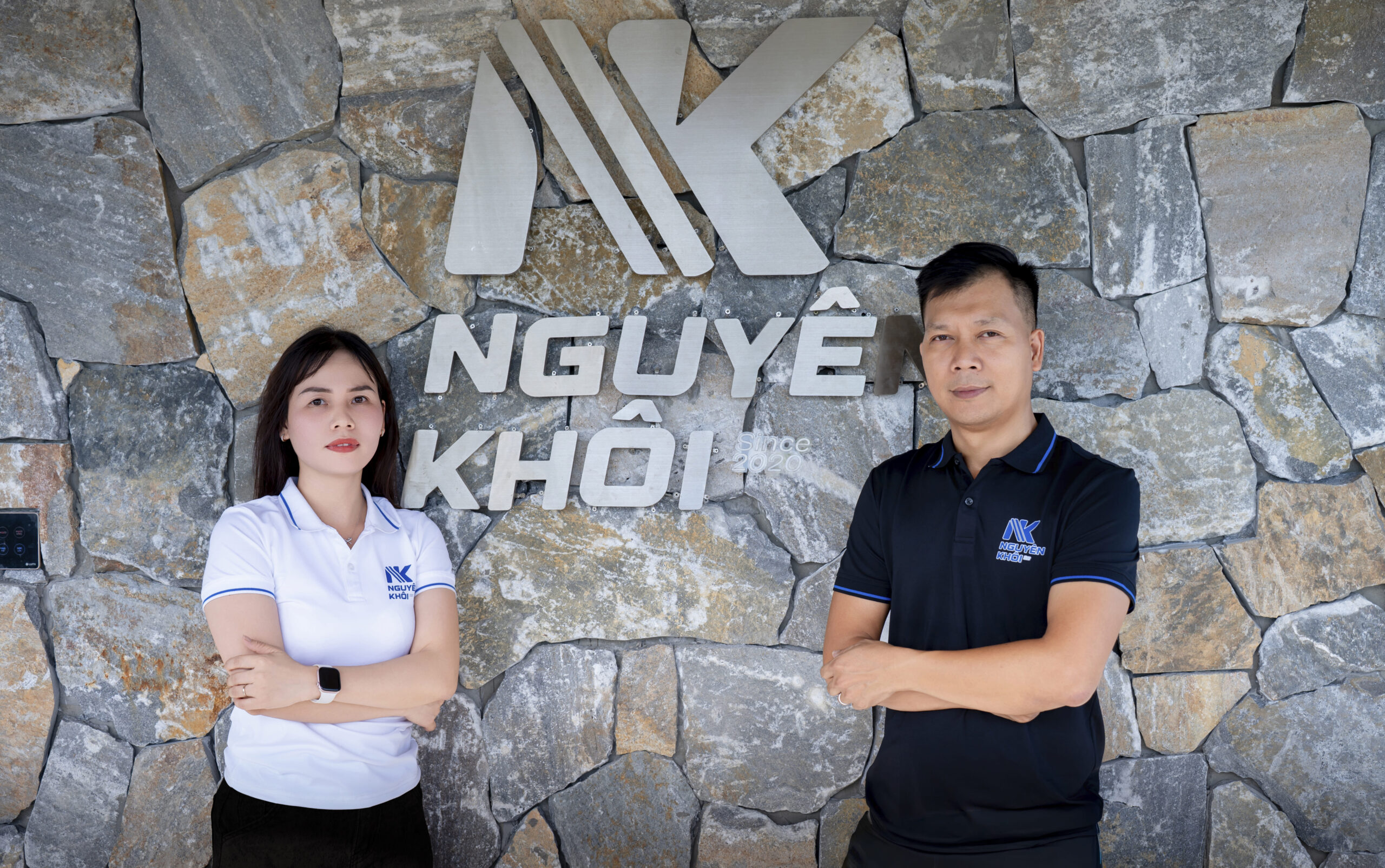 Hình ảnh thi công hồ bơi thực tế - Nguyên Khôi Pool
