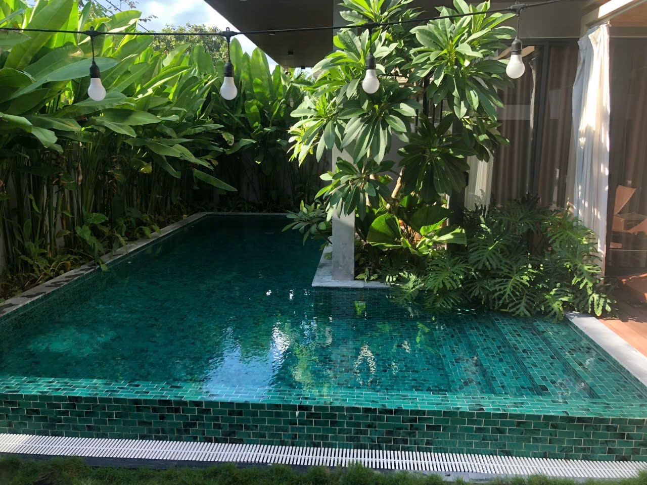 Hồ bơi sau khi được xử lý chống thấm và nâng cấp