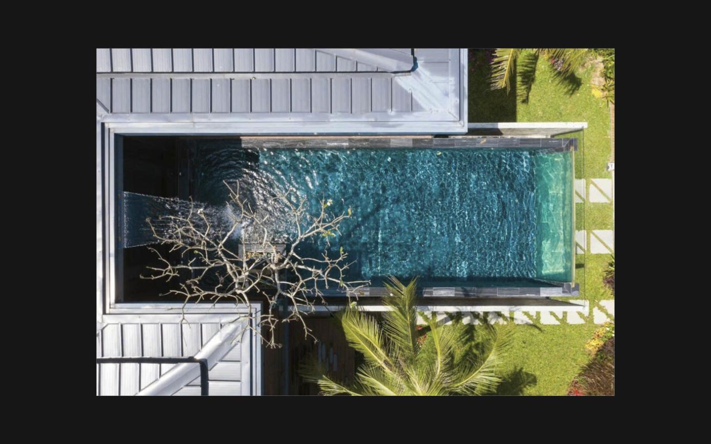 Hình ảnh thi công hồ bơi thực tế - Nguyên Khôi Pool
